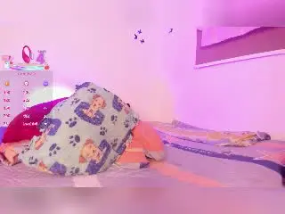 Xlovecam Free Porn Cam of PamelaKander
