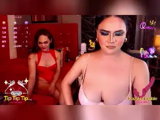 Xlovecam Free Live Porn of TwoBombShell